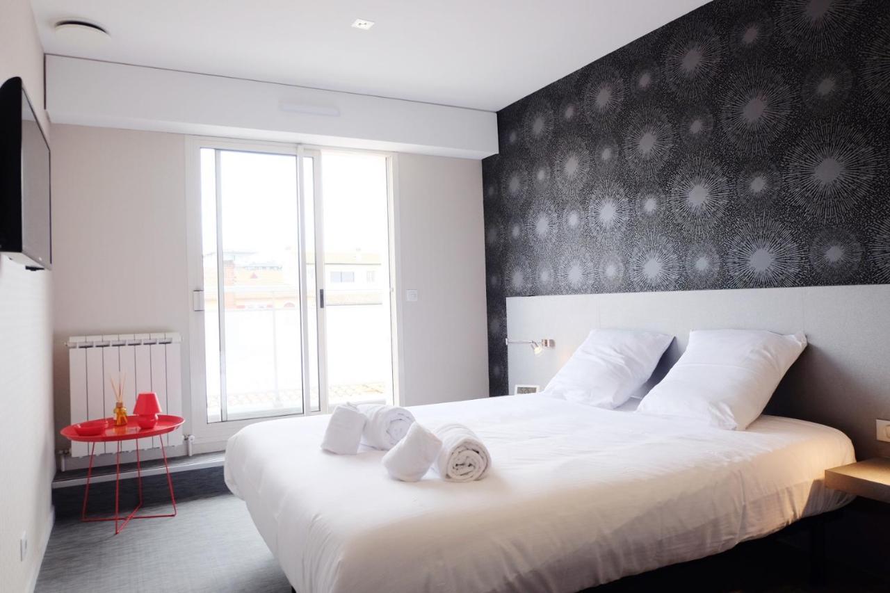 Magnifique Appartement, En Hyper Centre, Avec Terrasse Et Place De Parking Біарріц Екстер'єр фото